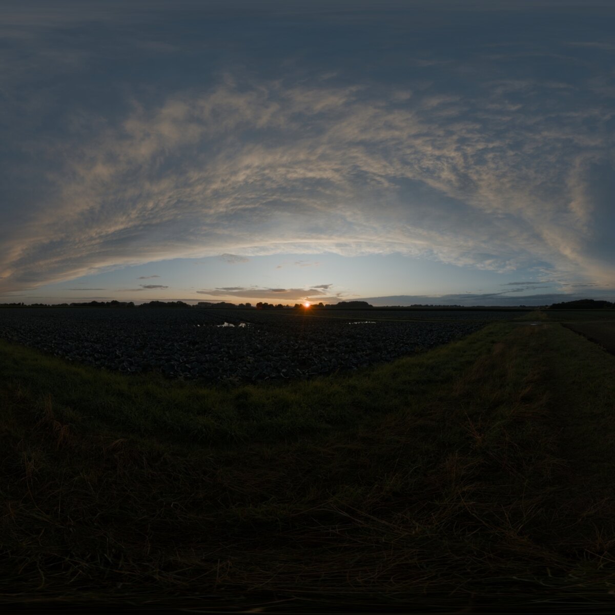 Evening Sky HDRI 040 A