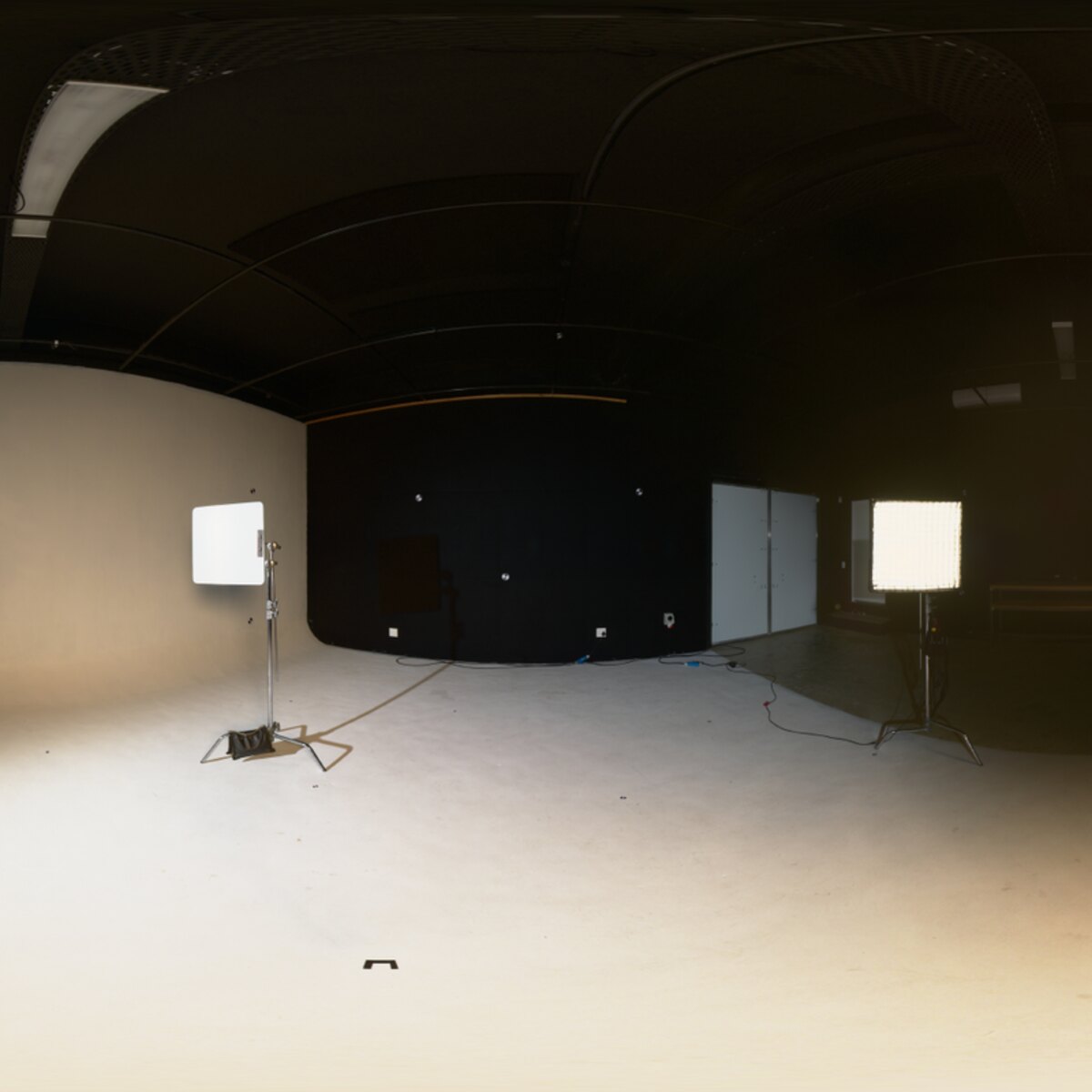 Ferndale Studio 03 HDRI