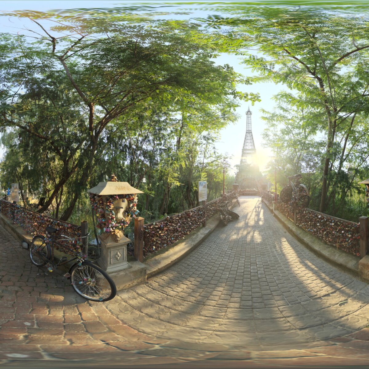 Little Paris Eiffel Tower HDRI