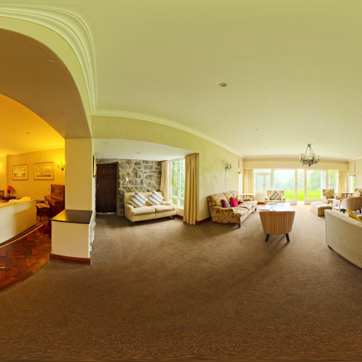 Lythwood Lounge HDRI