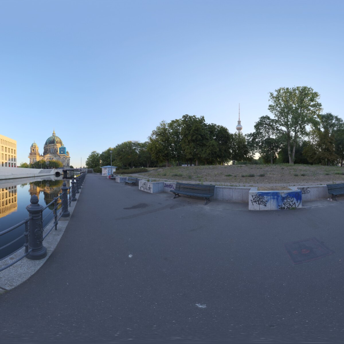 Spree Bank HDRI