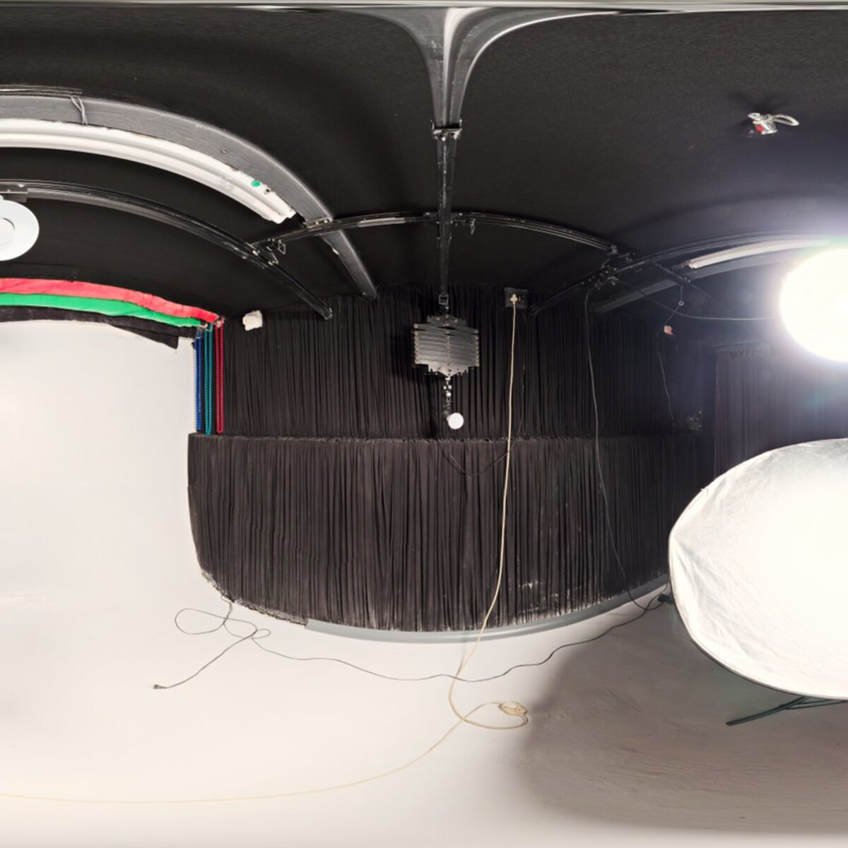 Studio Small 05 HDRI