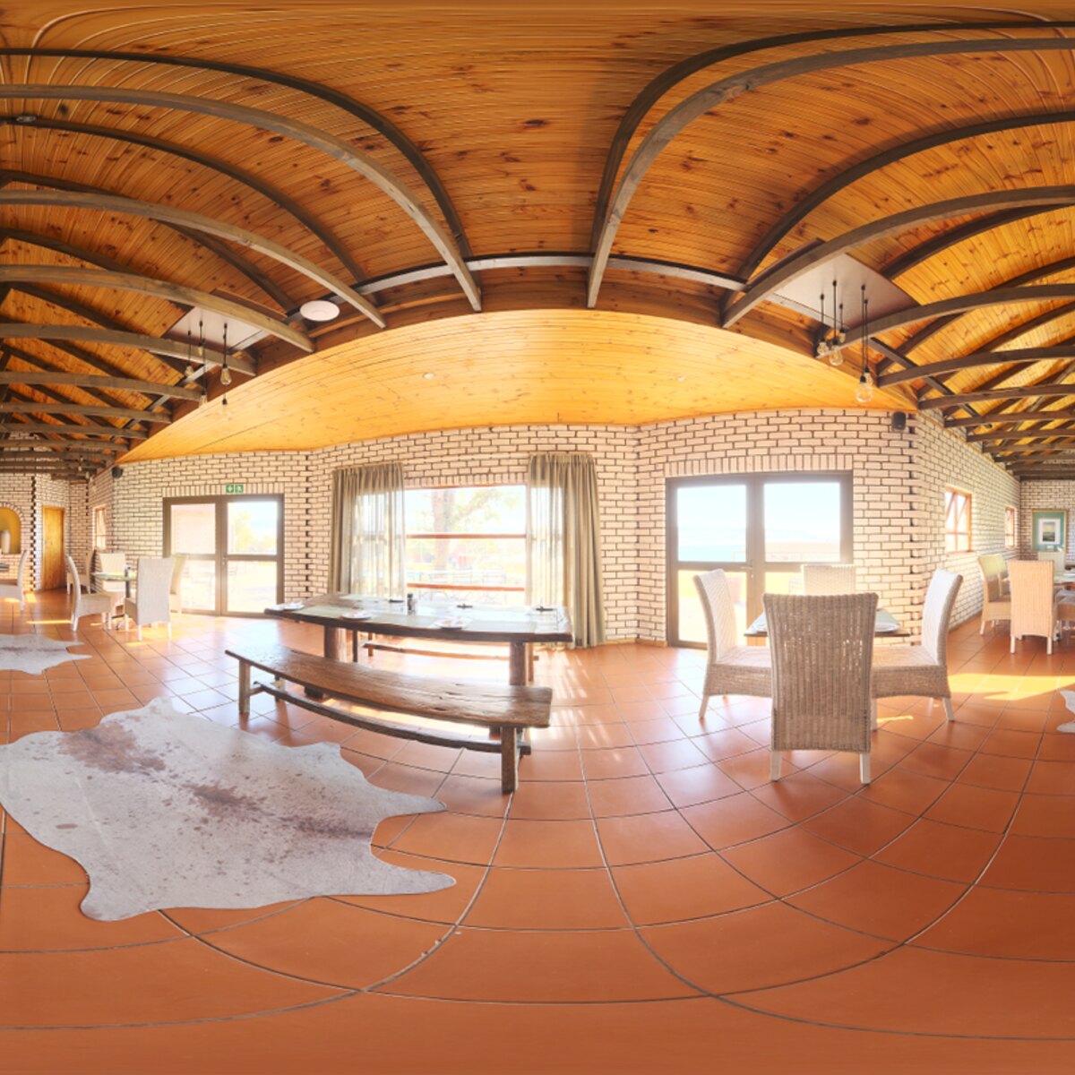 Warm Restaurant HDRI